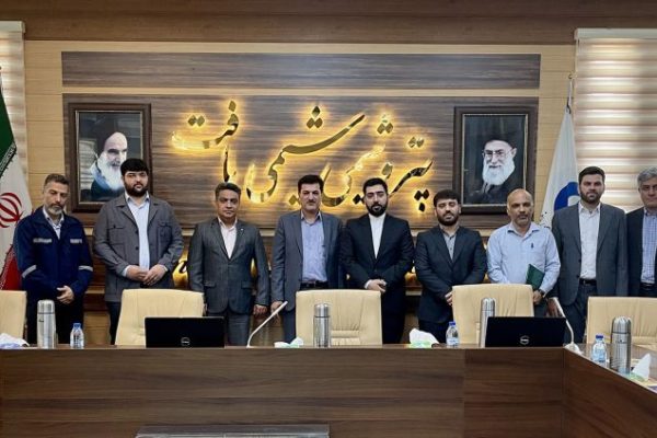 آیین تودیع و معارفه